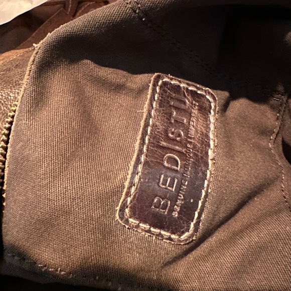 BED STU TAHITI LEATHER BAG - Picture 6 of 11